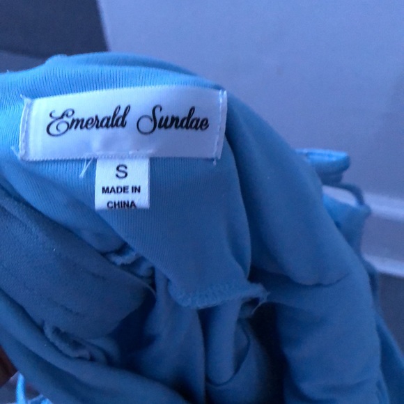 It’s been used one time taking up space and it’s time for it a new home - Picture 3 of 3